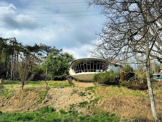 منزل ﻓﻲ Pougny, Ain