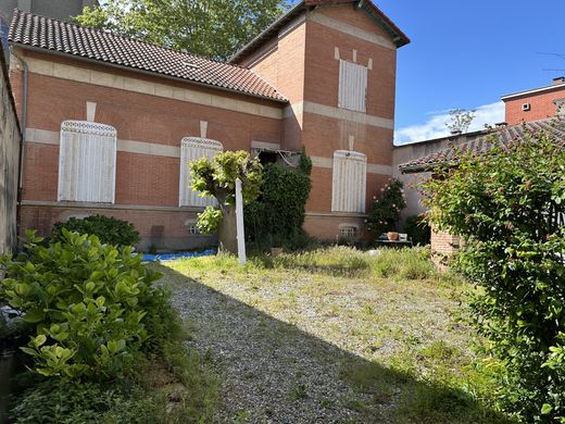 Casa di lusso a Tolosa, Alta Garonna