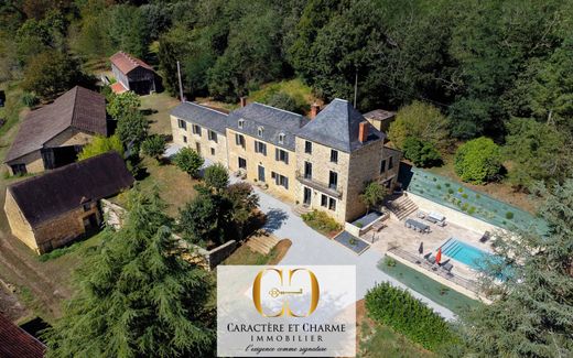 Sarlat-la-Canéda, Dordogneの高級住宅