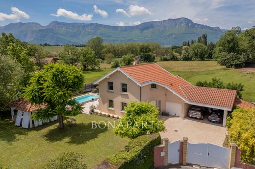 Villa in Jarrie, Isère