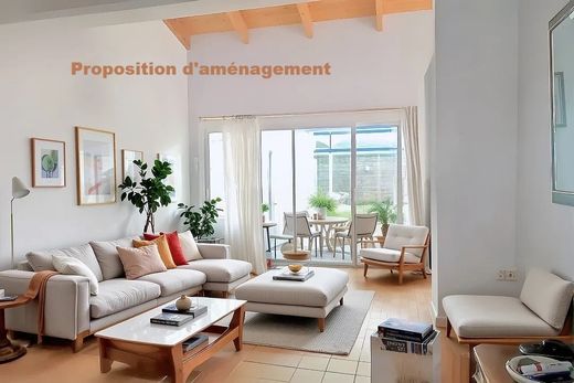 Luxury home in Les Sables-d'Olonne, Vendée