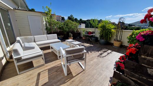 Duplex in Portvendres, Pyrénées-Orientales