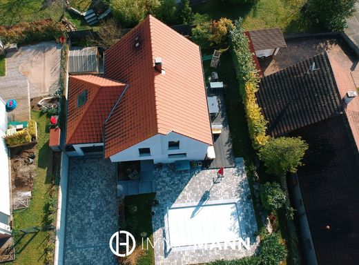 Luxury home in Neugartheim-Ittlenheim, Bas-Rhin