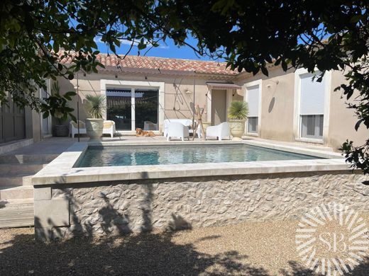 Maison de luxe à Saint-Andiol, Bouches-du-Rhône