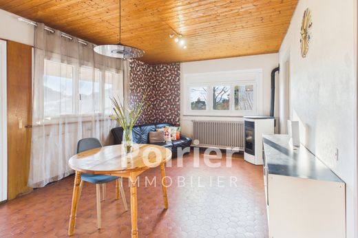 Lüks ev Vinzier, Haute-Savoie