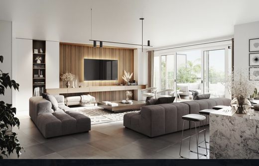 Apartment / Etagenwohnung in Cap-d'Ail, Alpes-Maritimes