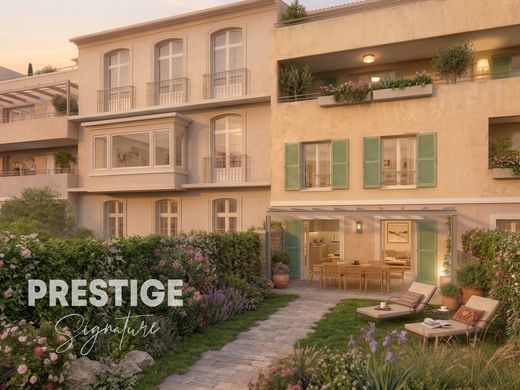Apartment in Hyères, Var