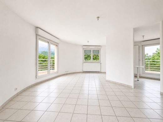 Piso / Apartamento en La Motte-Servolex, Saboya