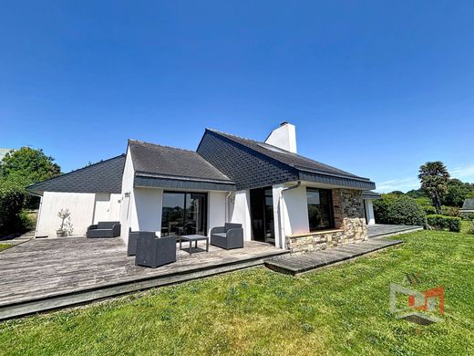 Luxus-Haus in Lannion, Côtes-d'Armor