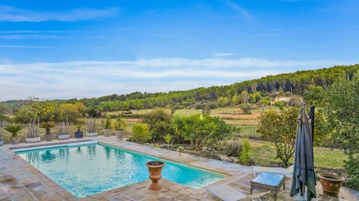 Элитный дом, Bagnols-en-Forêt, Var