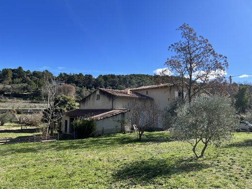 Вилла, Le Beaucet, Vaucluse