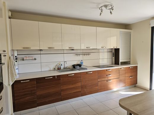 Διαμέρισμα σε Senlis, Oise