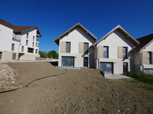 Lüks ev Mésigny, Haute-Savoie