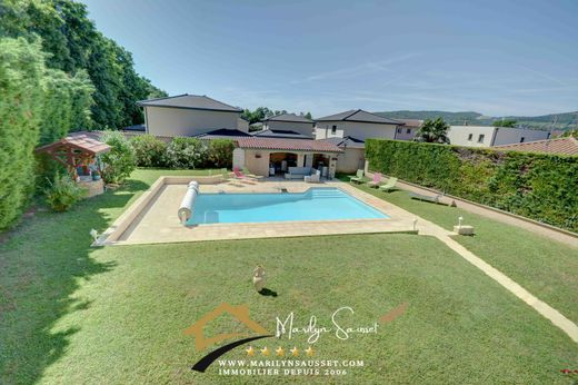 Casa di lusso a Neuville-sur-Saône, Rhône