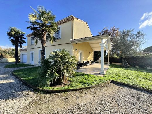 Villa in Tournefeuille, Upper Garonne