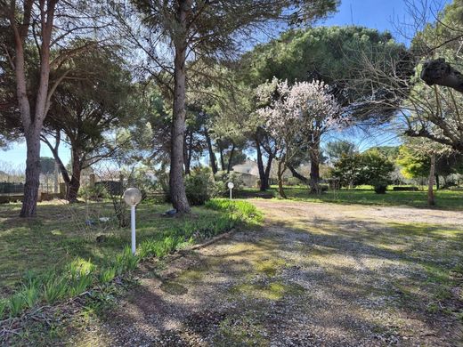 Вилла, Pézenas, Hérault