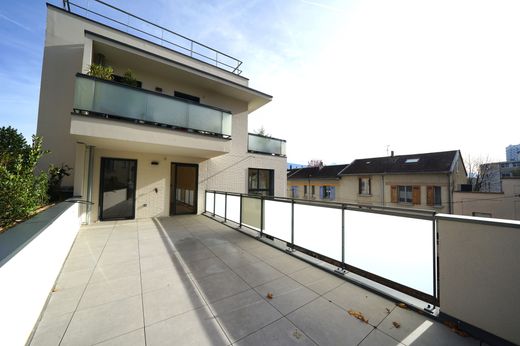 Apartament w Grenoble, Isère