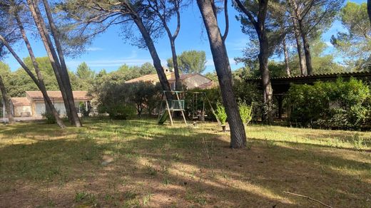 Maison de luxe à Villeneuve-lès-Avignon, Gard