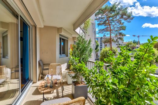 Apartament w Tassin-la-Demi-Lune, Rhône