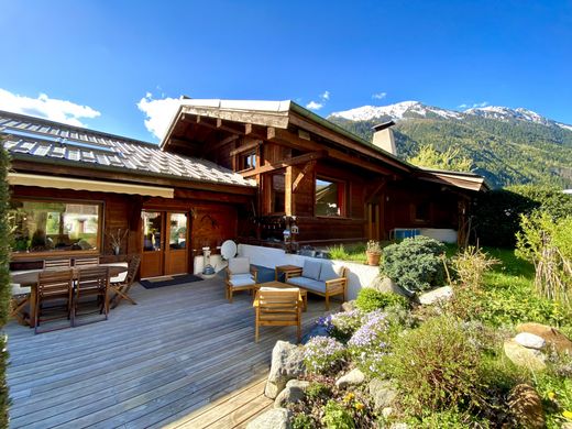 Les Houches, Haute-Savoieの高級住宅