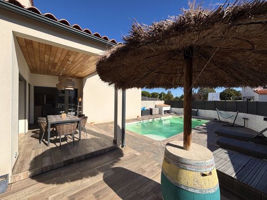 Casa de lujo en Saint-Jean-Lasseille, Pirineos Orientales