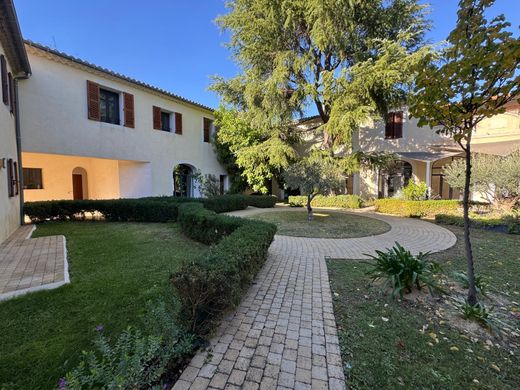 Apartamento - Nîmes, Gard