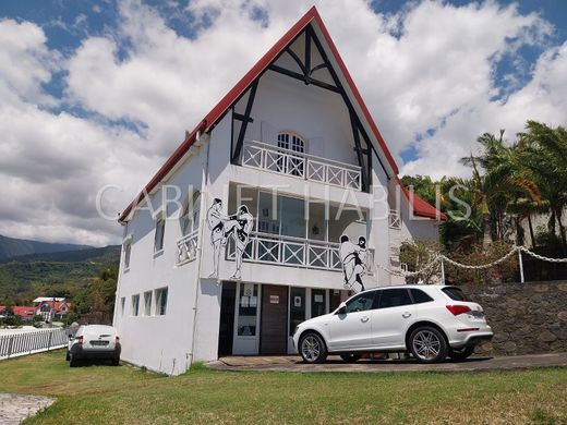 Bureau à Sainte-Clotilde, Réunion