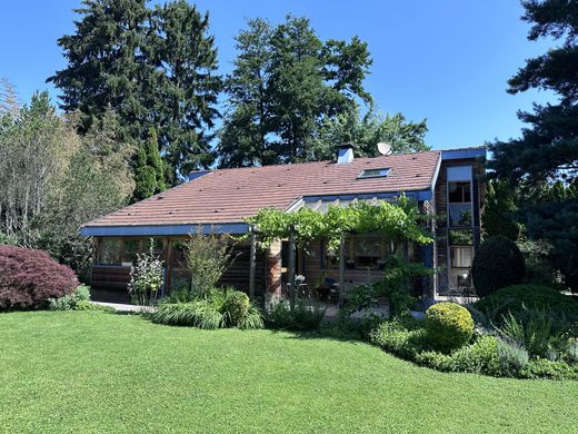 Saint-Jorioz, Haute-Savoieの高級住宅