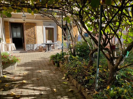 Appartamento a Lione, Rhône