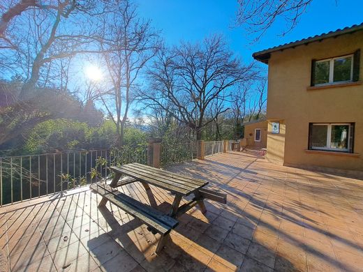 Lüks ev Soubès, Hérault