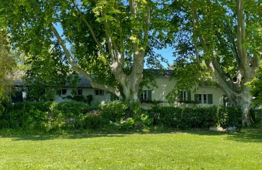 Luxury home in L'Isle-sur-la-Sorgue, Vaucluse