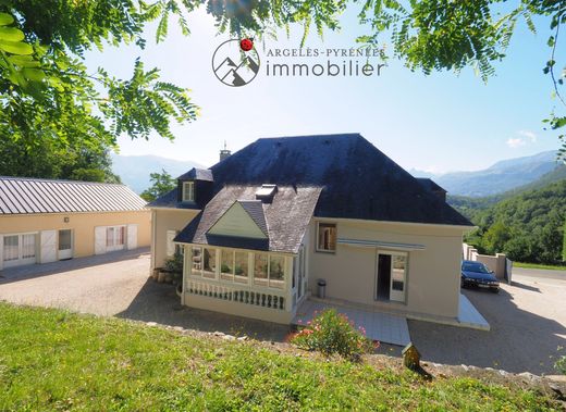 Maison de luxe à Argelès-Gazost, Hautes-Pyrénées