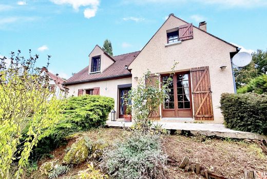 Luxury home in Orgeval, Yvelines