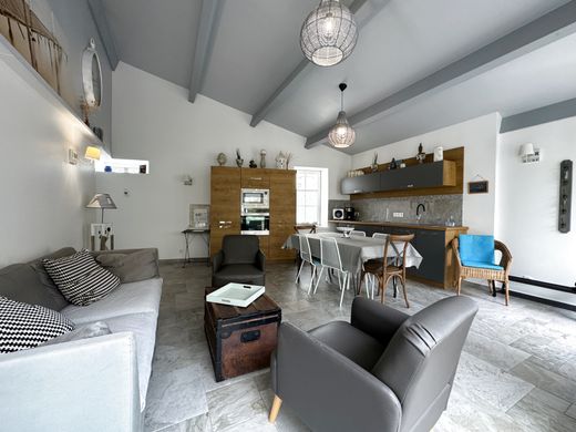 Casa di lusso a La Flotte, Charente-Maritime