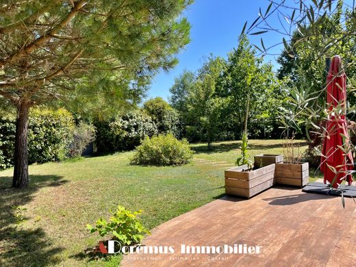 Πολυτελή κατοικία σε Fargues-Saint-Hilaire, Gironde