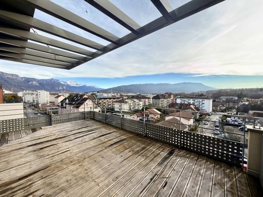 Duplex in Annecy, Haute-Savoie