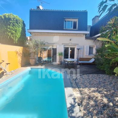 Caudéran, Girondeの高級住宅