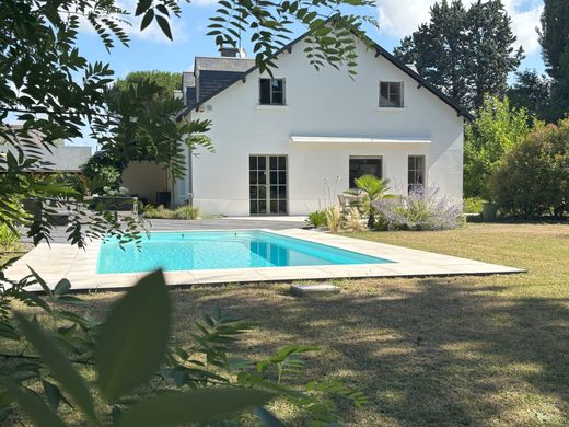 Casa de lujo en Tours, Indre y Loira