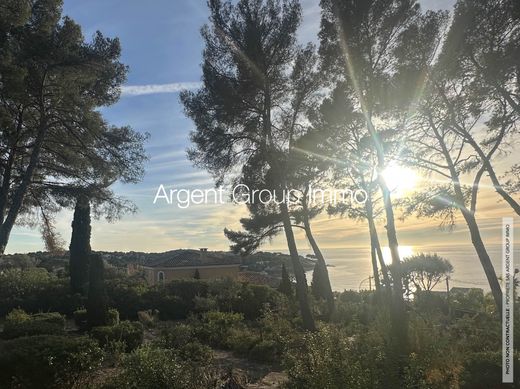 Sanary-sur-Mer, Varのアパートメント