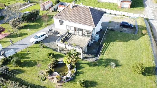 Luxury home in Saint-Pair-sur-Mer, Manche