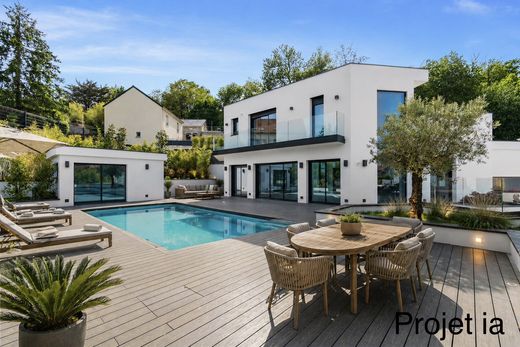 Villa in Orgeval, Yvelines