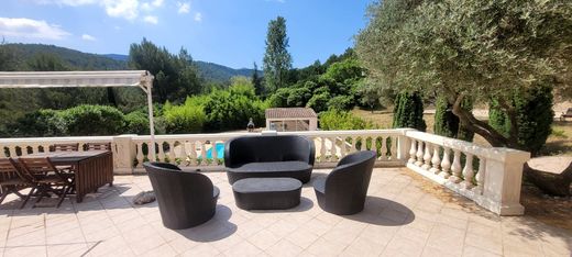 Villa in Auriol, Bouches-du-Rhône