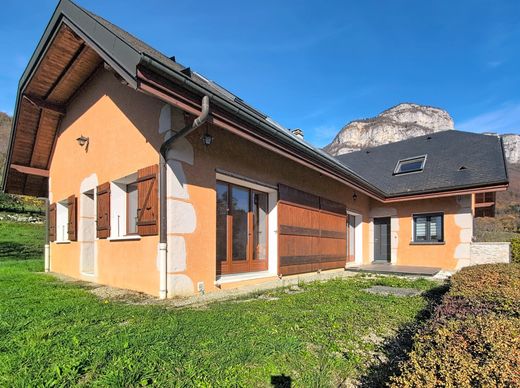 Luxury home in Saint-Alban-Leysse, Savoy