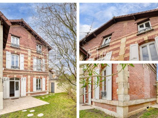 Элитный дом, Meudon, Hauts-de-Seine
