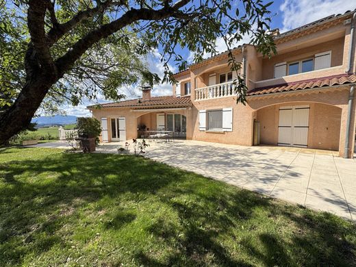 منزل ﻓﻲ Jarjayes, Hautes-Alpes