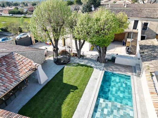 Caveirac, Gardの高級住宅