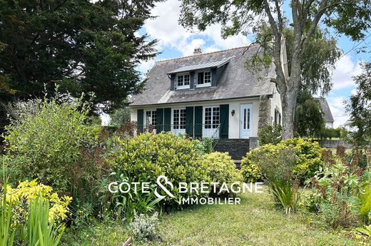Luxury home in Binic, Côtes-d'Armor