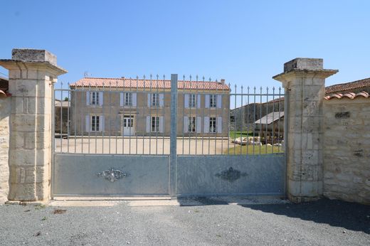 Luksusowy dom w Les Nouillers, Charente-Maritime
