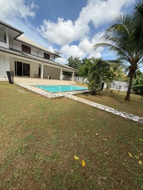 Luxus-Haus in Rémire-Montjoly, Arrondissement de Cayenne