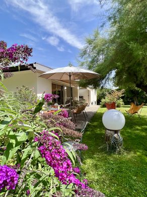 Luxury home in Dijon, Cote d'Or